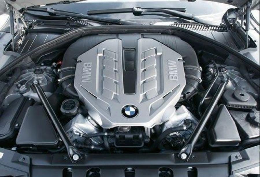  BMW 7-Series 2008 года  (фото 49 из 77)
